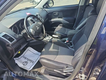 2012 Mitsubishi Outlander SE – miniatura 7