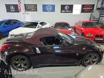 2012 Nissan 370Z Touring Convertible - miniatura 4
