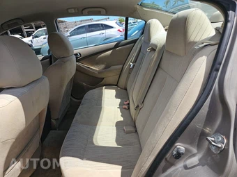 2012 Nissan Altima 2.5 S Sedan – miniatura 13