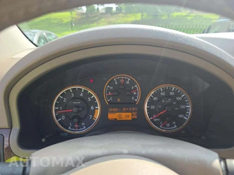 2012 Nissan Armada Platinum – miniatura 6