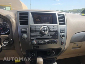 2012 Nissan Armada SV - miniatura 5