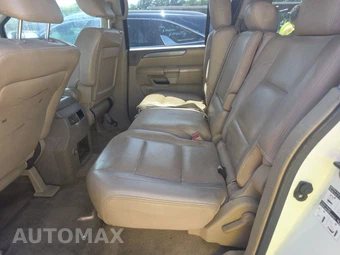 2012 Nissan Armada SV - miniatura 7