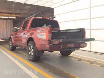 2012 Nissan Frontier PRO-4X Crew Cab Medium Bed – miniatura 6