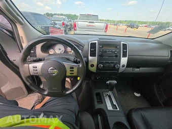 2012 Nissan Frontier PRO-4X Crew Cab Medium Bed – miniatura 11