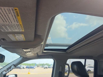 2012 Nissan Frontier PRO-4X Crew Cab Medium Bed – miniatura 17