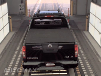 2012 Nissan Frontier PRO-4X Crew Cab Medium Bed – miniatura 5