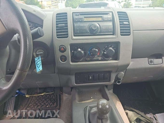 2012 Nissan Frontier S Extended Cab Medium Bed – miniatura 7