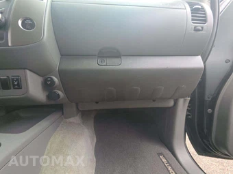 2012 Nissan Frontier SL Crew Cab Medium Bed - miniatura 18