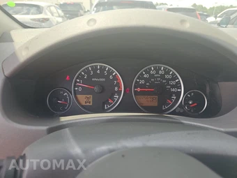 2012 Nissan Frontier SL Crew Cab Medium Bed – miniatura 12