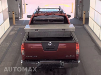 2012 Nissan Frontier SL Crew Cab Medium Bed – miniatura 5
