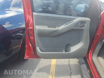 2012 Nissan Frontier SL Crew Cab Medium Bed – miniatura 9