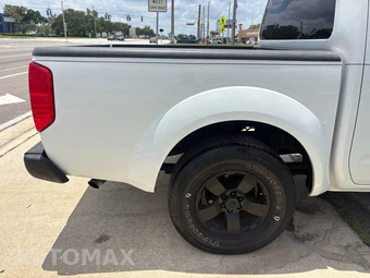 2012 Nissan Frontier SV Crew Cab Medium Bed - miniatura 13