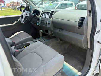 2012 Nissan Frontier SV Crew Cab Medium Bed - miniatura 17