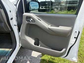2012 Nissan Frontier SV Crew Cab Medium Bed - miniatura 18