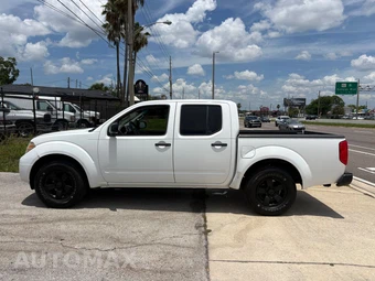 2012 Nissan Frontier SV Crew Cab Medium Bed - miniatura 2