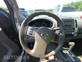 2012 Nissan Frontier SV Crew Cab Medium Bed - miniatura 10