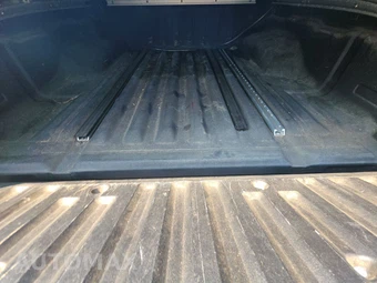 2012 Nissan Frontier SV Crew Cab Medium Bed - miniatura 16