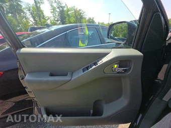 2012 Nissan Frontier SV Crew Cab Medium Bed - miniatura 9