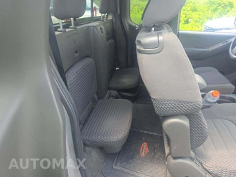 2012 Nissan Frontier SV Extended Cab Medium Bed – miniatura 16