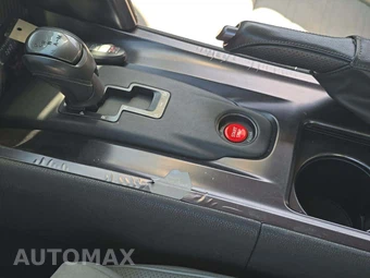 2012 Nissan GT-R Premium - miniatura 27