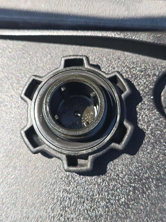 2012 Nissan GT-R Premium - miniatura 31
