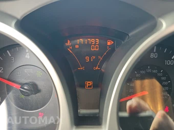2012 Nissan JUKE SL – miniatura 12