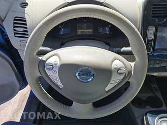 2012 Nissan LEAF SL – miniatura 10