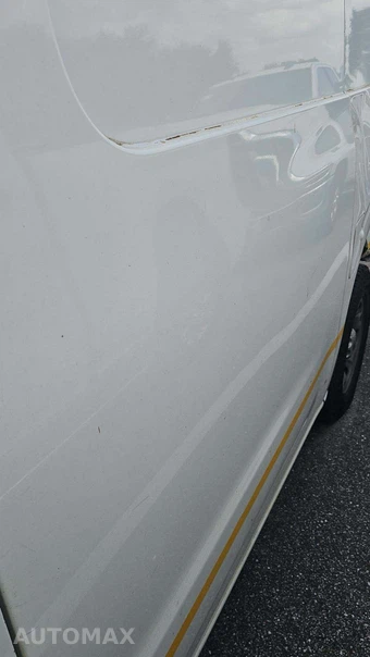 2012 Nissan NV1500 Cargo SV 146.1" WB - miniatura 30