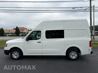 2012 Nissan NV2500 HD Cargo S High Roof 146.1" WB - miniatura 10