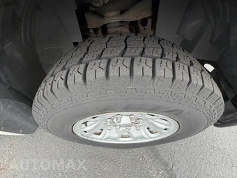 2012 Nissan NV2500 HD Cargo S High Roof 146.1" WB - miniatura 43