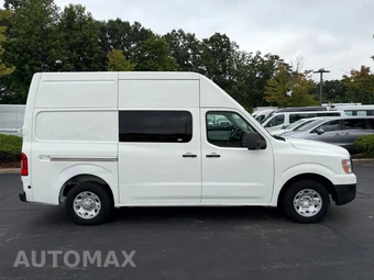 2012 Nissan NV2500 HD Cargo S High Roof 146.1" WB - miniatura 6