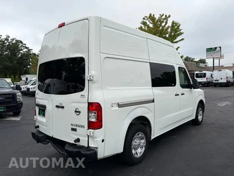 2012 Nissan NV2500 HD Cargo S High Roof 146.1" WB - miniatura 7