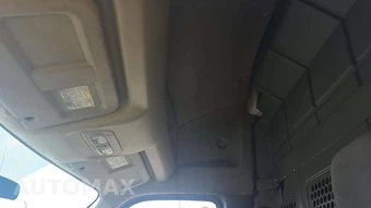 2012 Nissan NV3500 HD Cargo SV High Roof 146.1" WB - miniatura 21