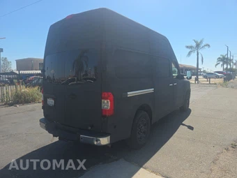 2012 Nissan NV3500 HD Cargo SV High Roof 146.1" WB - miniatura 4