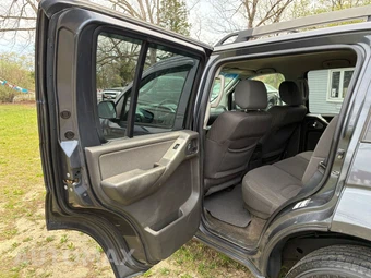 2012 Nissan Pathfinder S - miniatura 17