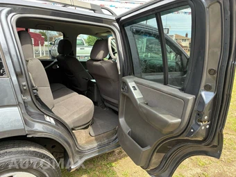 2012 Nissan Pathfinder S - miniatura 19