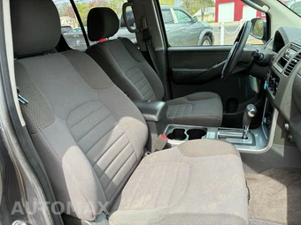 2012 Nissan Pathfinder S - miniatura 25