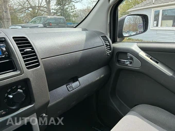 2012 Nissan Pathfinder S - miniatura 35