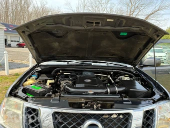 2012 Nissan Pathfinder S - miniatura 38