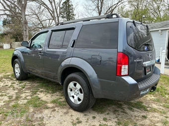 2012 Nissan Pathfinder S - miniatura 7