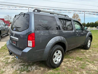 2012 Nissan Pathfinder S - miniatura 9