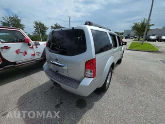 2012 Nissan Pathfinder S - miniatura 3