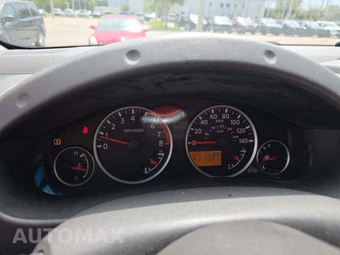 2012 Nissan Pathfinder S - miniatura 9