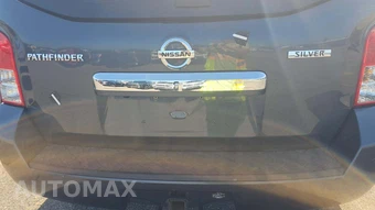 2012 Nissan Pathfinder Silver Edition – miniatura 35