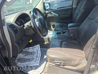 2012 Nissan Pathfinder Silver Edition – miniatura 7