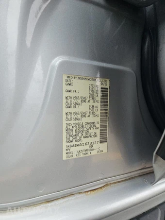 2012 Nissan Pathfinder SV – miniatura 15