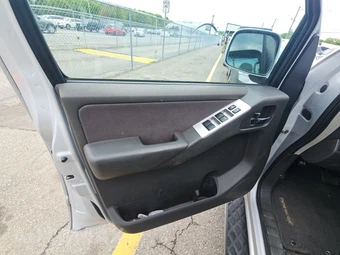 2012 Nissan Pathfinder SV – miniatura 9