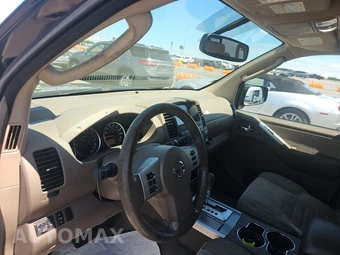 2012 Nissan Pathfinder SV - miniatura 11
