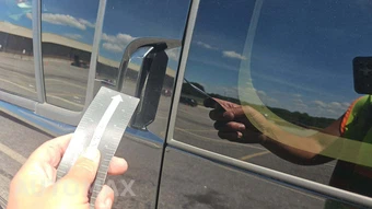 2012 Nissan Pathfinder SV - miniatura 23