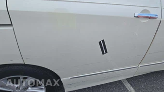 2012 Nissan Quest LE 118.1" WB - miniatura 24